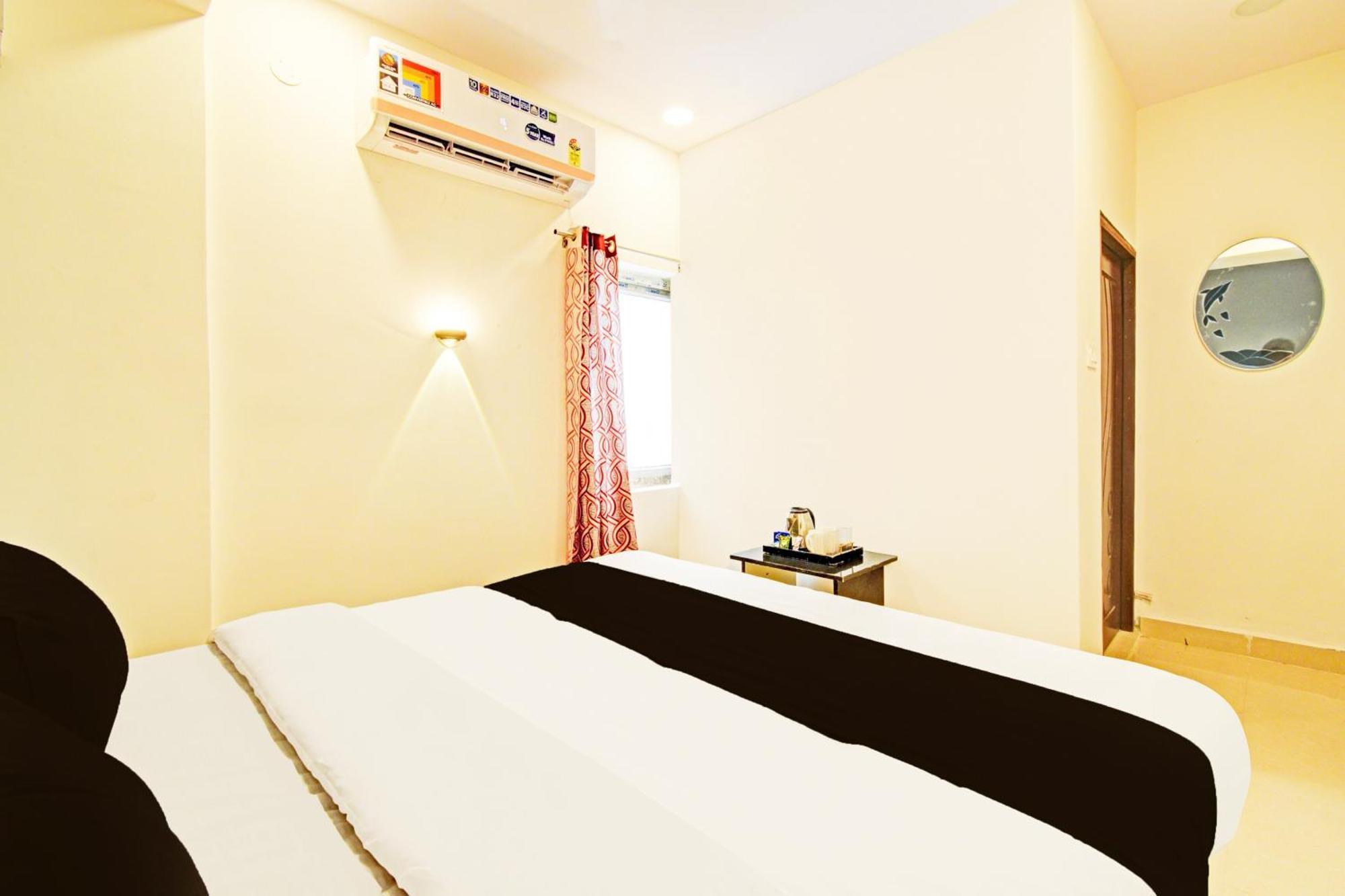 Hotel O Malani Inn Hyderabad Exterior foto